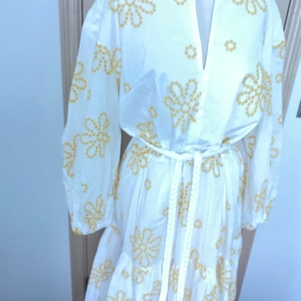 Alexis White Yellow Cottage Core Embroidered Eyelet Midi‎ Dress Women's Large - Picture 10 of 13